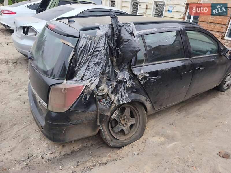 Хэтчбек Opel Astra 2005 в Харькове
