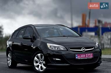 Универсал Opel Astra 2013 в 