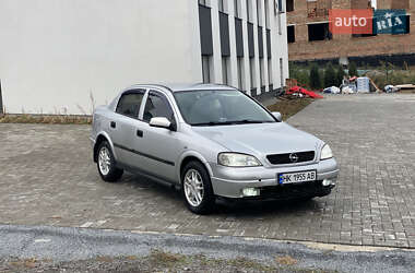 Седан Opel Astra 2005 в  фото 7 Седан Opel Astra 2005 в