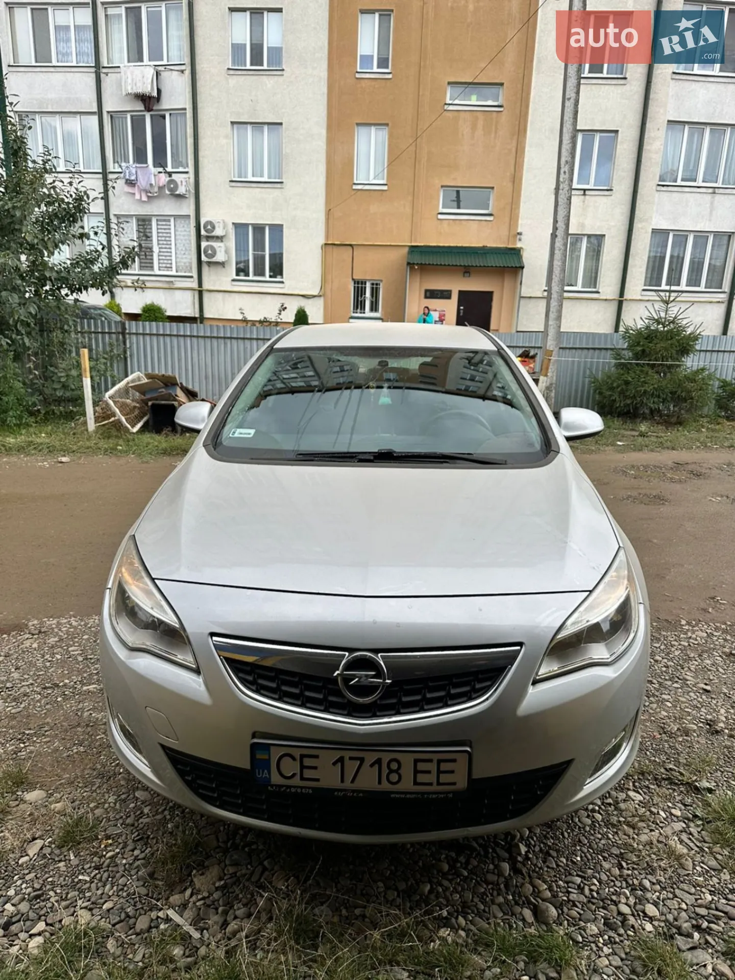 2010 Opel Astra - фото 1