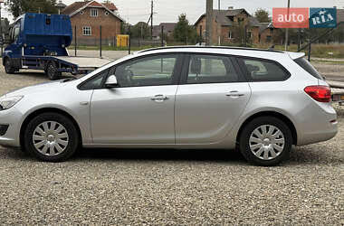 Универсал Opel Astra 2015 в 