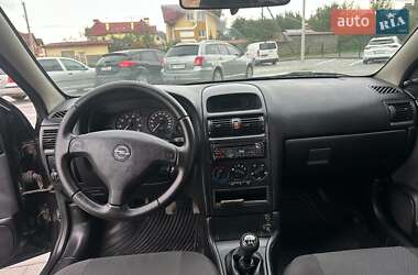 Седан Opel Astra 2008 в 