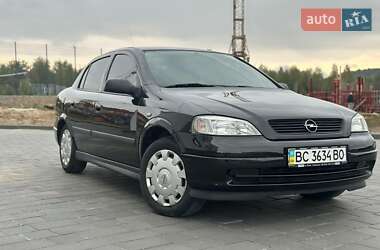 Седан Opel Astra 2008 в 