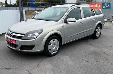 Универсал Opel Astra 2006 в 