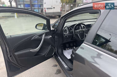 Универсал Opel Astra 2011 в 