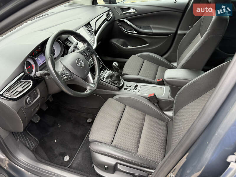 Универсал Opel Astra 2016 в Виннице