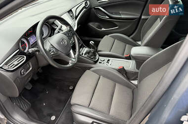 Универсал Opel Astra 2016 в 