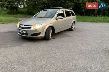 Універсал Opel Astra 2009 в Дрогобичі