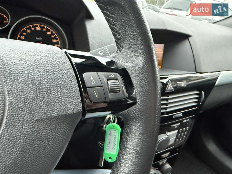 Универсал Opel Astra 2009 в Виннице