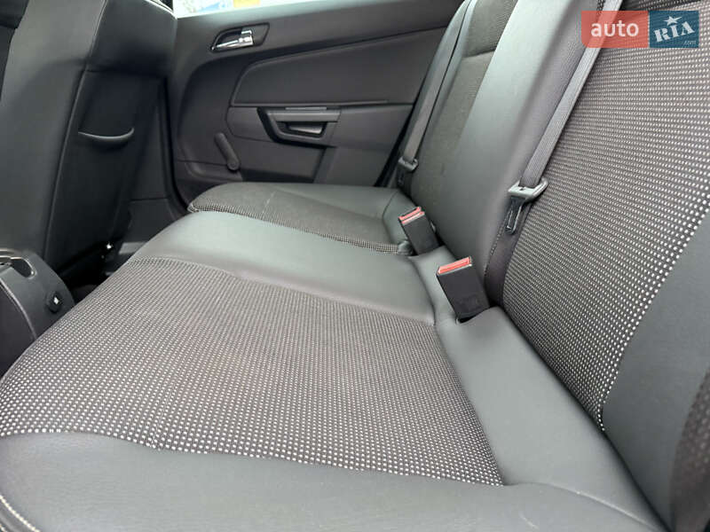 Универсал Opel Astra 2009 в Виннице