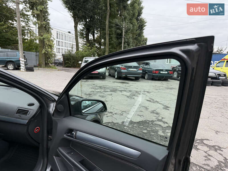 Универсал Opel Astra 2009 в Виннице