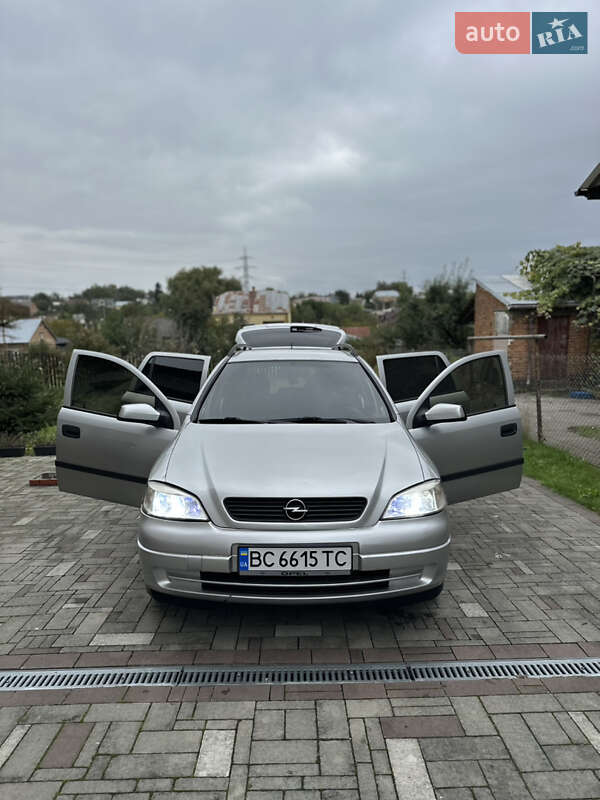 Универсал Opel Astra 1999 в Львове