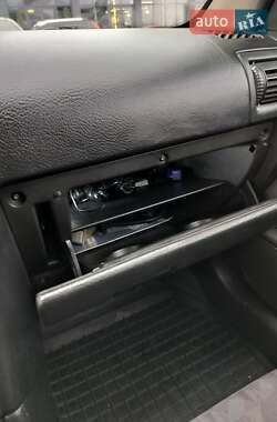 Седан Opel Astra 2001 в 