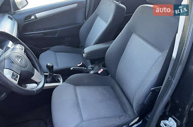 Универсал Opel Astra 2007 в 