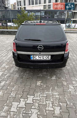 Универсал Opel Astra 2009 в 