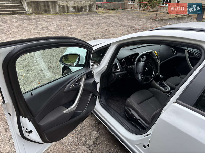 Универсал Opel Astra 2011 в Новом Роздоле фото 8 Универсал Opel Astra 2011 в Новом Роздоле
