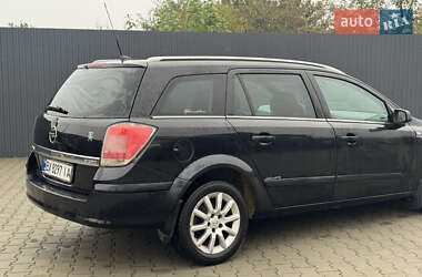 Универсал Opel Astra 2005 в 