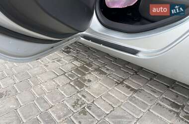 Универсал Opel Astra 2011 в 