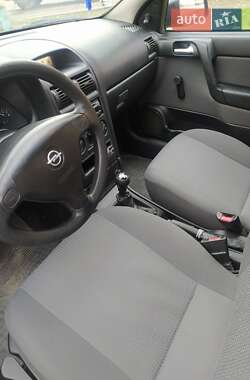 Седан Opel Astra 2008 в 