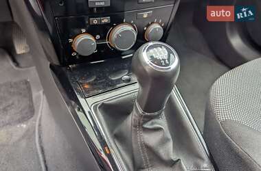 Универсал Opel Astra 2011 в 