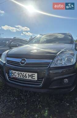 Универсал Opel Astra 2009 в Львове