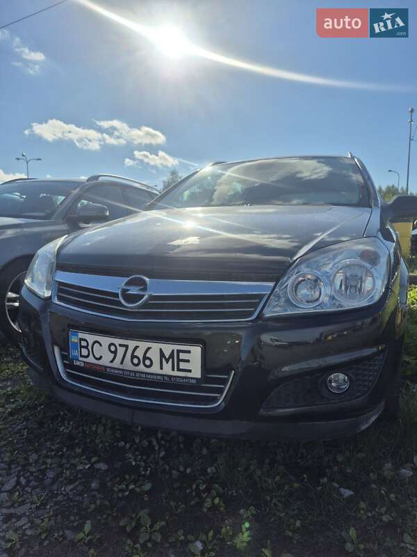 Універсал Opel Astra 2009 в Львові фото Універсал Opel Astra 2009 в Львові