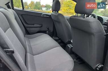 Седан Opel Astra 2008 в 
