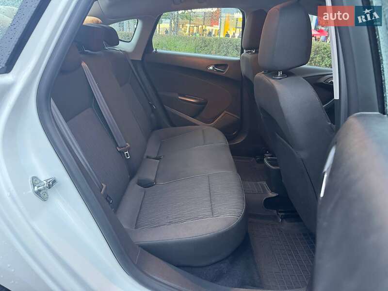 Седан Opel Astra 2020 в Києві фото 10 Седан Opel Astra 2020 в Києві