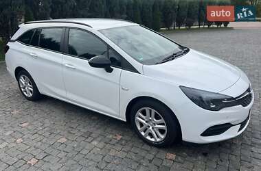 Універсал Opel Astra 2021 в Житомирі