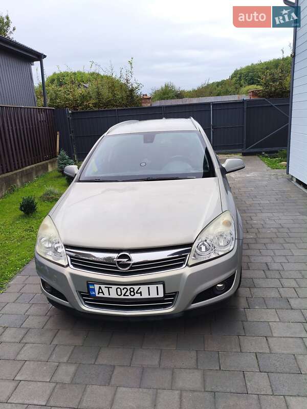 Opel Astra 2008 Opel Astra 2008
