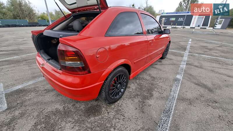 Купе Opel Astra 2003 в Киеве фото 10 Купе Opel Astra 2003 в Киеве
