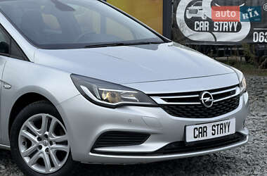 Универсал Opel Astra 2017 в 
