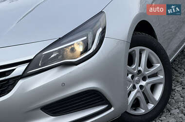 Универсал Opel Astra 2017 в 