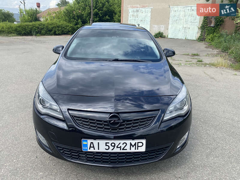 Opel Astra 2010