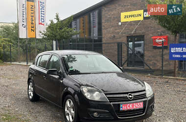 Хетчбек Opel Astra 2004 в  фото 20 Хетчбек Opel Astra 2004 в