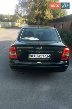 Седан Opel Astra 2000 в 