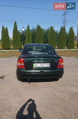Седан Opel Astra 2000 в 
