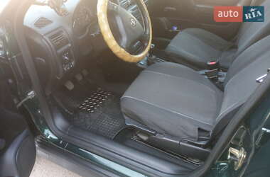 Седан Opel Astra 2000 в 