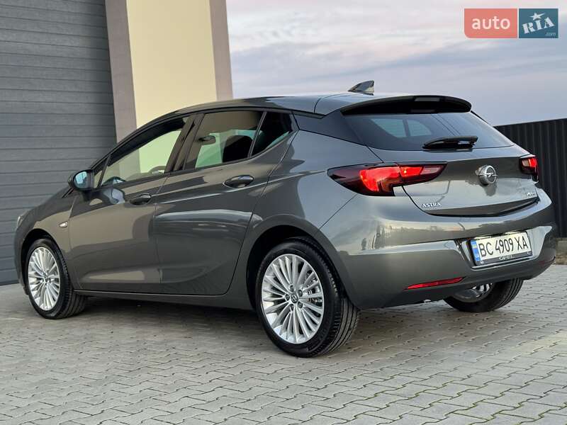 Хетчбек Opel Astra 2018 в Стрию