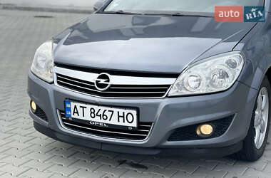 Универсал Opel Astra 2007 в 