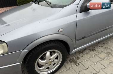 Седан Opel Astra 2007 в Тернополе
