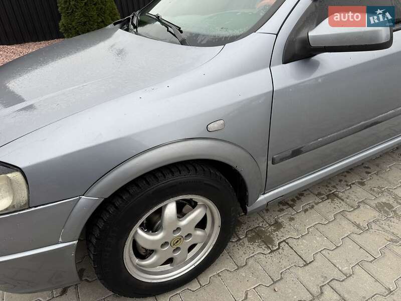 Opel Astra 2007