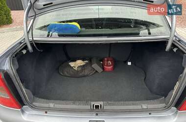Седан Opel Astra 2007 в 