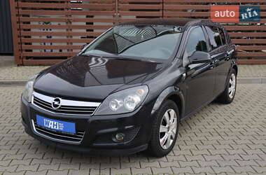 Хетчбек Opel Astra 2013 в Луцьку