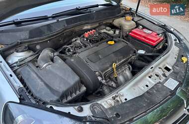 Универсал Opel Astra 2013 в 
