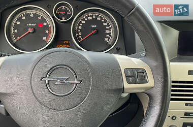 Універсал Opel Astra 2008 в  фото 17 Універсал Opel Astra 2008 в