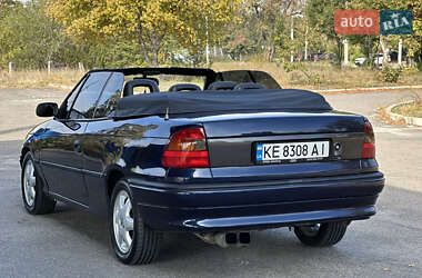 Кабриолет Opel Astra 1998 в 