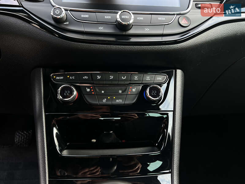 Хетчбек Opel Astra 2018 в Стрию