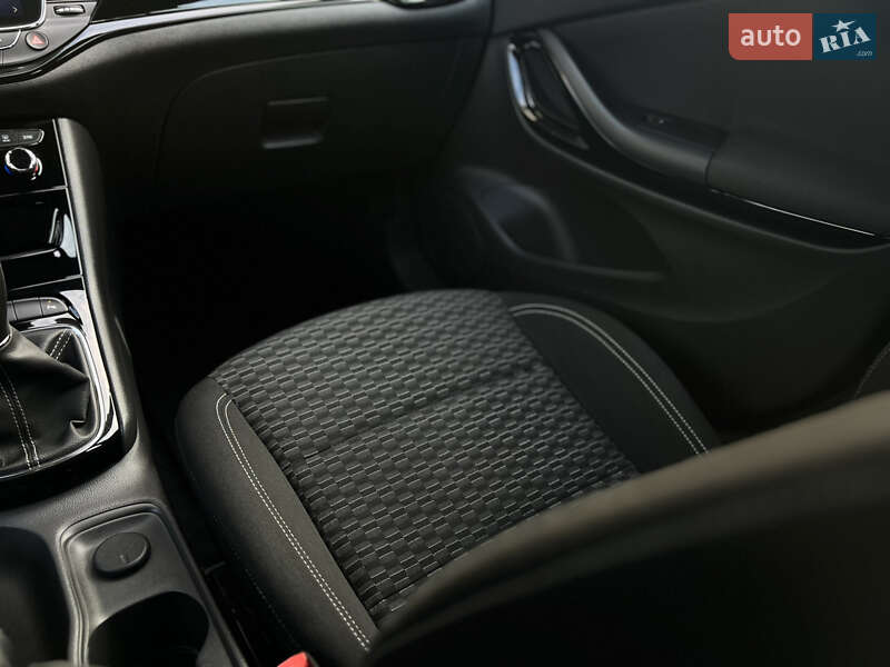 Хетчбек Opel Astra 2018 в Стрию