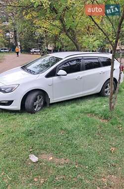 Универсал Opel Astra 2015 в 